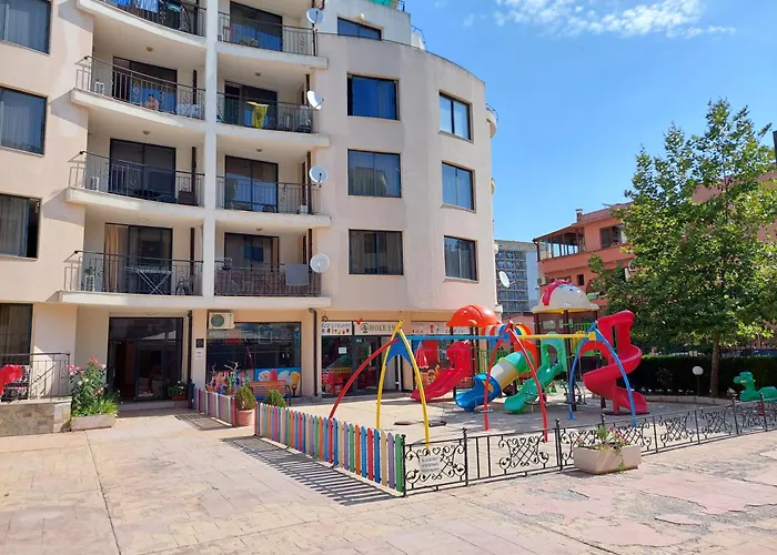 アパート Avalon Lux サニービーチ